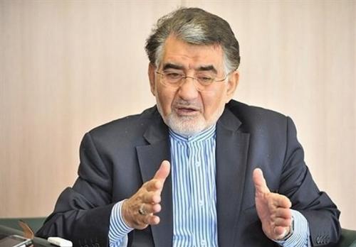 رئیس اتاق بازرگانی ایران و عراق: افزایش نرخ ارز منطق اقتصادی ندارد و مقطعی است