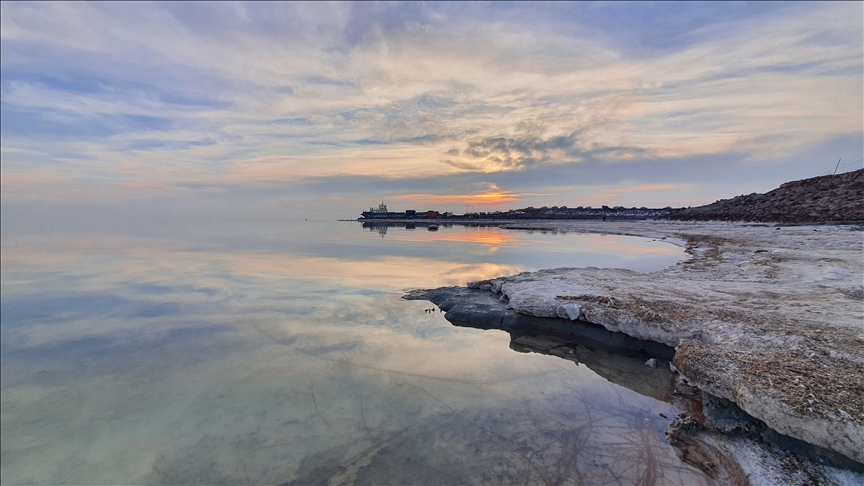 چند راهکار برای احیای دریاچه ارومیه که میلیاردها لیتر آب فوری نیاز دارد